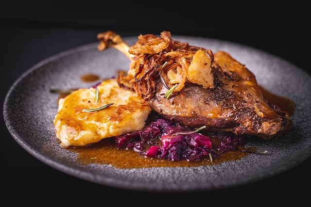 Roasted goose with red cabbage and caramelized potatoes